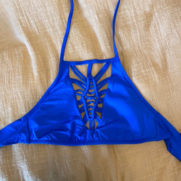 BECCA swimsuit top - Picture 1 of 2